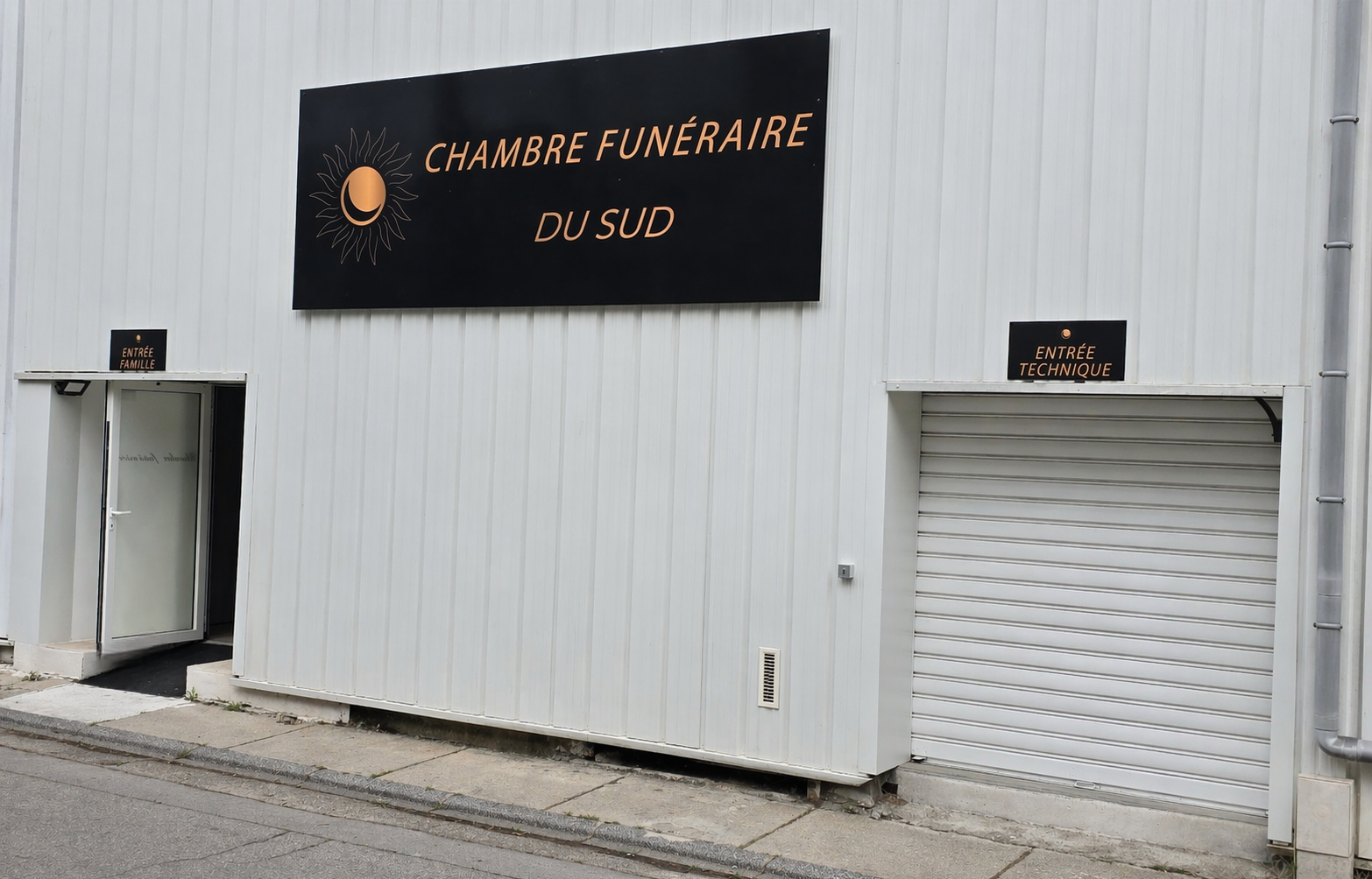 Photo de Chambre Funéraire DU SUD